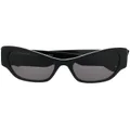 Balenciaga Eyewear enamelled-logo cat-eye frame sunglasses - Black