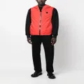 Moncler logo-patch sleeveless jacket - Red