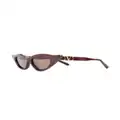Valentino Eyewear cat-eye tinted sunglasses - Red