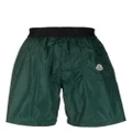 Moncler logo-patch swim shorts - Green
