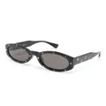 Moschino Eyewear tinted-lenses oval-frame sunglasses - Black