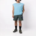 CHOCOOLATE belted-waist cargo shorts - Green