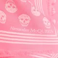 Alexander McQueen logo-print skull-motif scarf - Pink