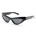 Gucci Eyewear logo-lettering cat-eye sunglasses - Black