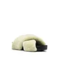 Jil Sander shearling cross-over sandals - Green