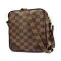 Louis Vuitton Pre-Owned 2009 Amazon shoulder bag - Brown