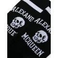 Alexander McQueen logo-intarsia skull socks - Black