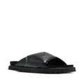Moncler crossover strap leather slides - Black