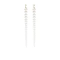 Mizuki 14kt yellow gold Akoya pearl strand diamond earrings - White