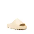 adidas Yeezy "Desert Sand" foam slides - Neutrals