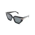Roberto Cavalli cat eye-frame sunglasses - Black