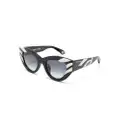 Roberto Cavalli 3D-detail cat eye-frame sunglasses - Black