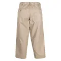 CHOCOOLATE logo-patch pleated cotton chinos - Brown