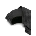 Karl Lagerfeld Ikonik Karl logo-jacquard silk tie - Black