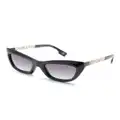 Burberry Eyewear logo plaque cat-eye frame sunglasses - Black