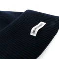 Emporio Armani logo-patch chunky-knit beanie - Blue