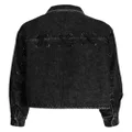 izzue eyelet-embellished washed denim jacket - Black