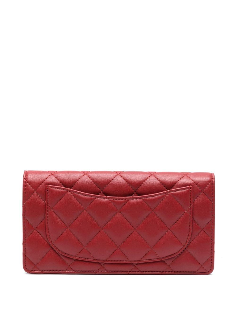 CHANEL Pre-Owned 2012-2013 diamond-quilted wallet - Red