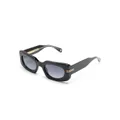 Marc Jacobs Eyewear logo-engraved rectangle-frame sunglasses - Black