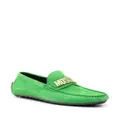 Moschino logo-embellished suede loafers - Green