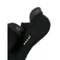 sacai logo-embroidered ankle socks - Black