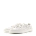 CHANEL Pre-Owned CC logo-appliqué leather sneakers - White