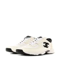 CHANEL Pre-Owned CC suede lace-up sneakers - White