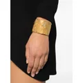 Kenneth Jay Lane crystal-embellished hammered cuff bracelet - Gold