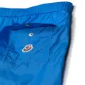 Moncler Enfant logo-print swim shorts - Blue