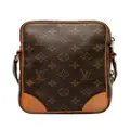 Louis Vuitton Pre-Owned 2001 Monogram Amazone crossbody bag - Brown