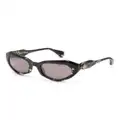 Vivienne Westwood logo-plaque angular-frame sunglasses - Black