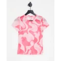 Monki tie dye print t-shirt in pink