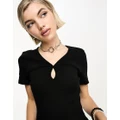 Noisy May ribbed keyhole detail top in black