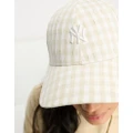 New Era 9Forty NY Yankees cap in beige gingham-Neutral
