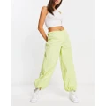 Daisy Street relaxed cargo pants in crinkle pistachio-Green