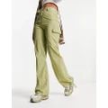 Daisy Street fitted parachute cargo pants in khaki-Green