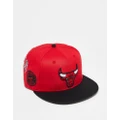 New Era 9Fifty Chicago Bulls all over patch cap in red