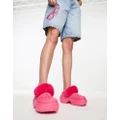 Crocs Stomp lined clogs in hyper pink