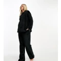 ASOS DESIGN Maternity exclusive lounge super soft fleece sweat & pants set in black