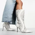 Daisy Street wavy studded knee boots in white