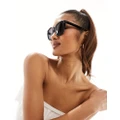 Jeepers Peepers oversized round sunglasses in black
