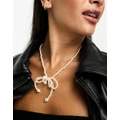 Pieces bow pearl necklace in white