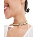 South Beach shell choker necklace in gold