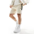 ellesse Turi shorts in off white