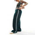 Motel side stripe tracksuit pants in teal and blue-Green