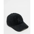 New Era New York Yankees velour 9Forty cap in black