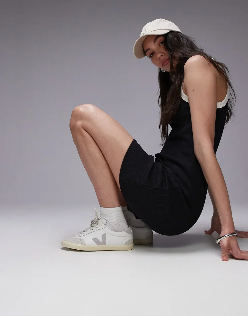 VEJA Volley sneakers in white