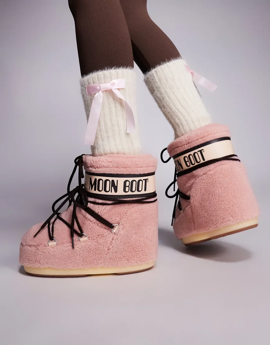 Moon Boot Icon Low Fleece boots in pink