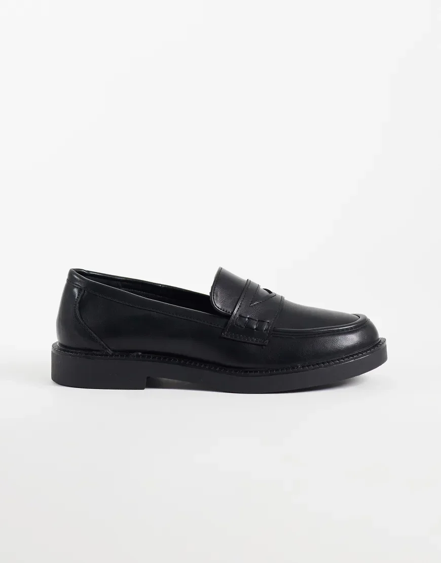 SEQWL Aperol loafers in black PU