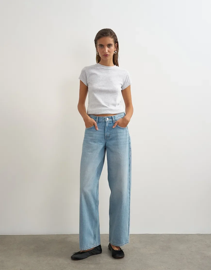 Topshop cinch low rise relaxed jeans in bleach-Blue